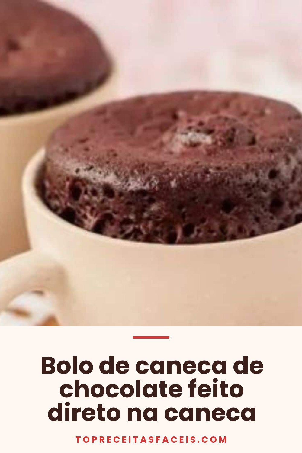 Bolo de caneca de chocolate feito direto na caneca