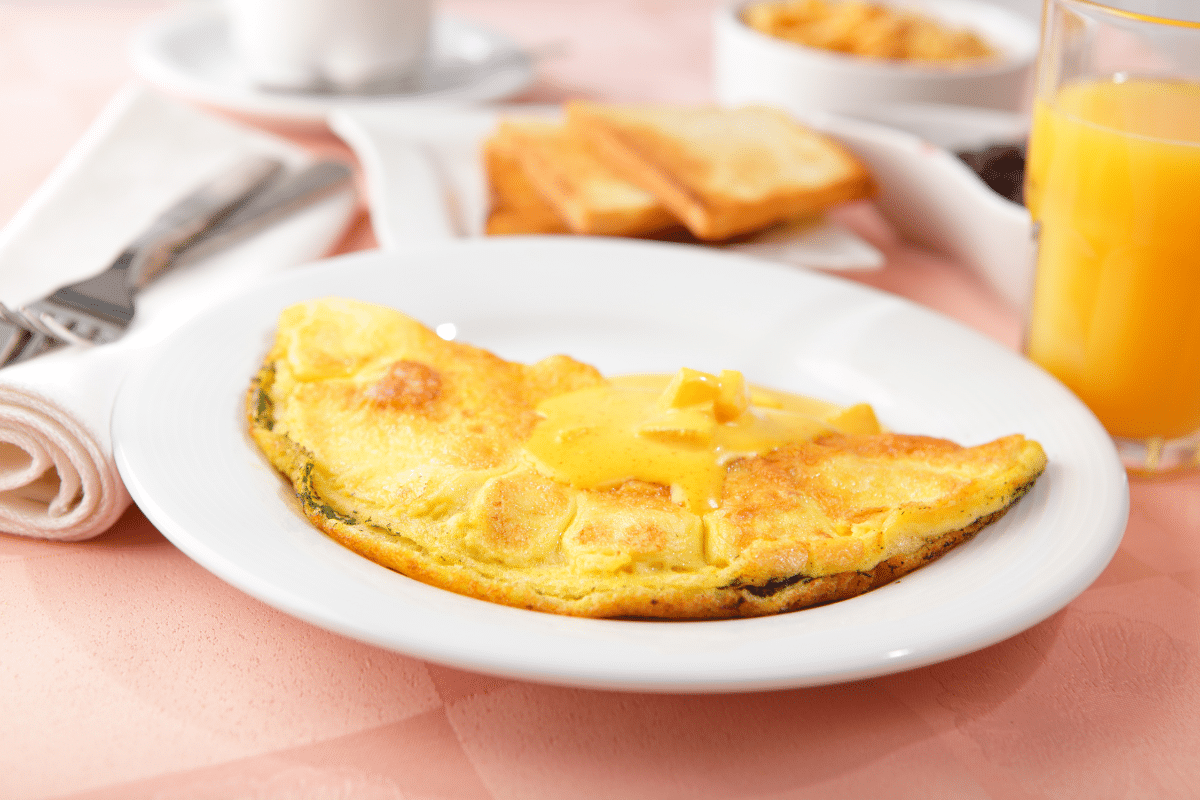 receita omelete na airfryer